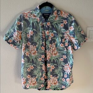 chubbies Navy Tropical Floral Short-Sleeve Shirt with Green and Peach Print